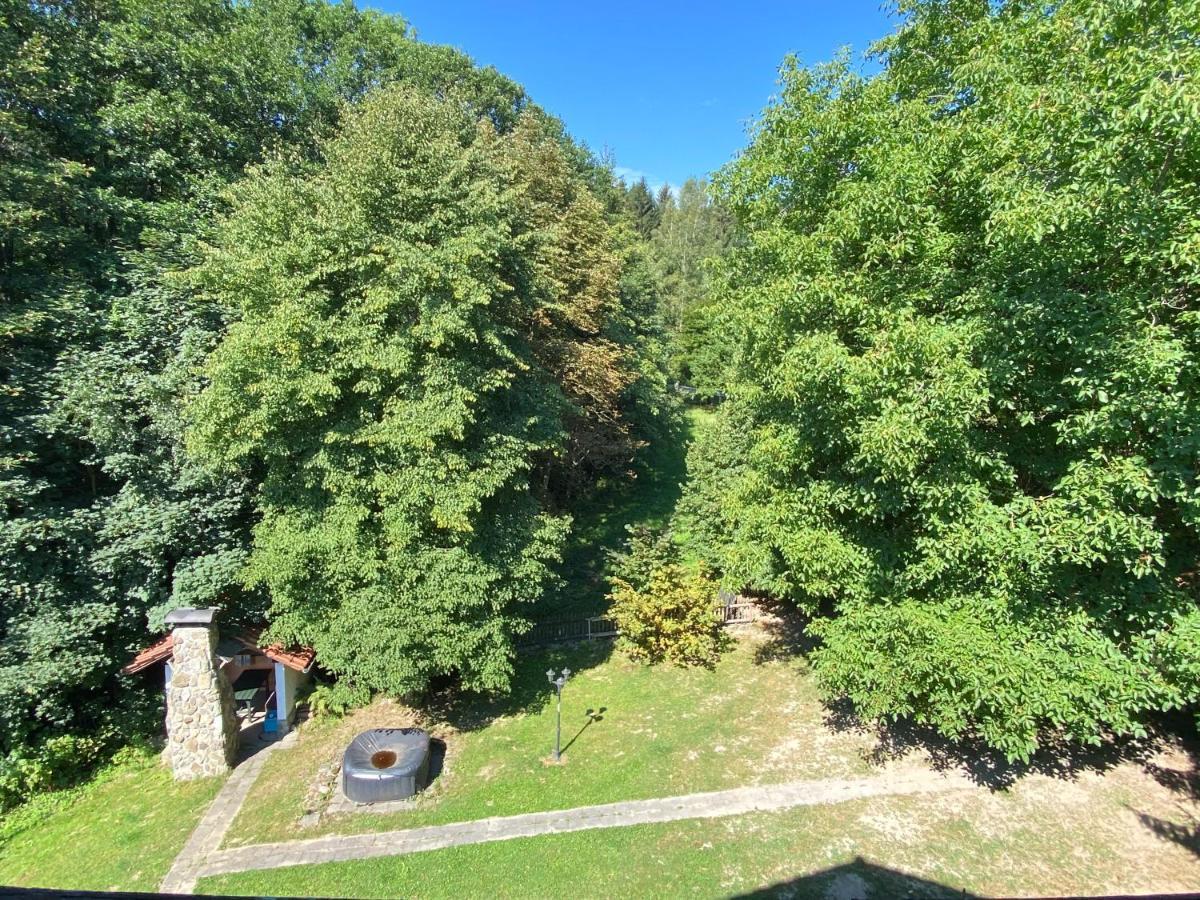 Huettenflair Im Gut Sonnenwald Schöllnach Екстериор снимка